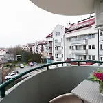 Bella Casa Economy Apartment - 117A Kobierzynska